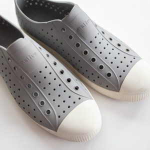 Men's Gray Natives Size 13 / M13 Water Shoes Excellent Condition